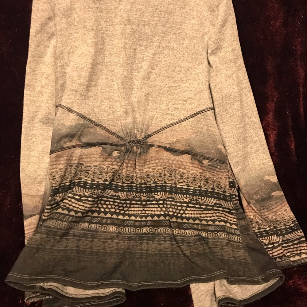 Geometric Detailed Cardigan